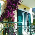 Sundy's Nydri (Lefkada)