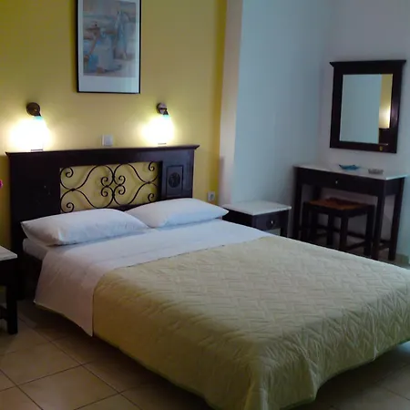 Sundy's Nydri (Lefkada)