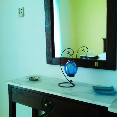 Sundy's Guest house *